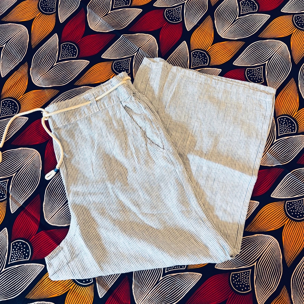 Tahari 100% Linen‎ Cropped Wide-leg Pants - Lg